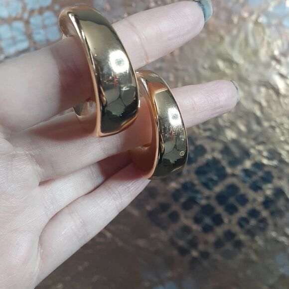 Zara Chunky Goldtone Hoop Earrings - Picture 3 of 16